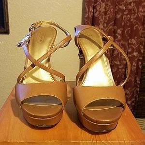 Coach des heels 4.5 inches